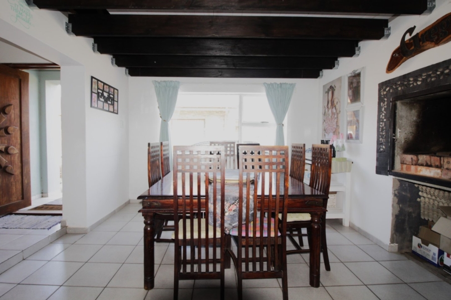 4 Bedroom Property for Sale in Kabeljauws Eastern Cape